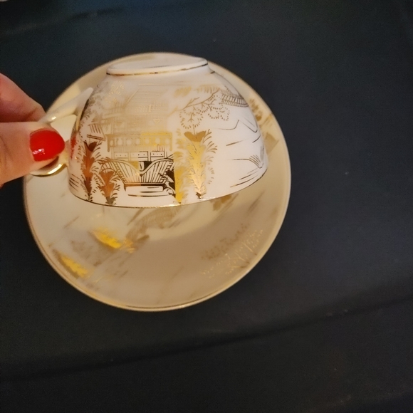 Vintage Kutani China 5 Cups and  5 Saucers Gold Trim Hand Painted - Picture 3 of 8